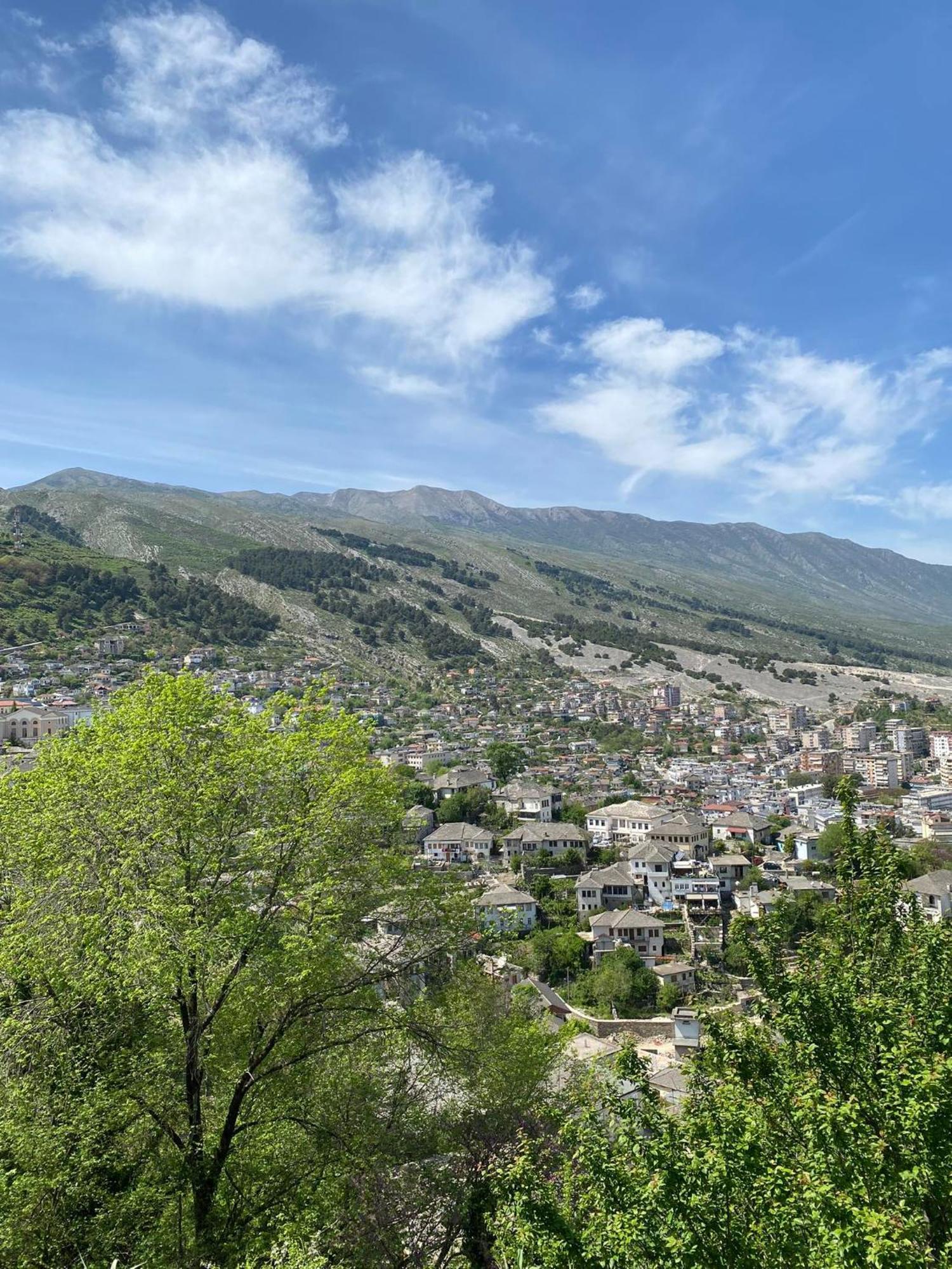 Guest House Persa Gjirokaster Exterior photo